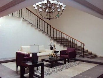 Hotel Gobernador 40/49