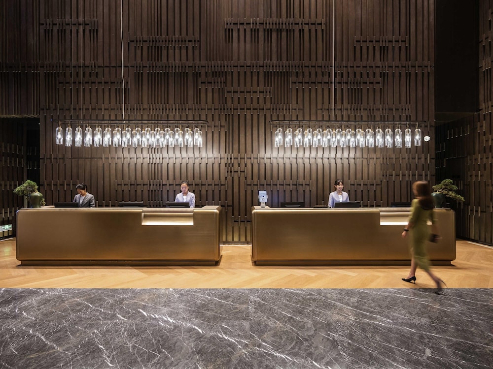 Novotel Xian Xixian 11/75