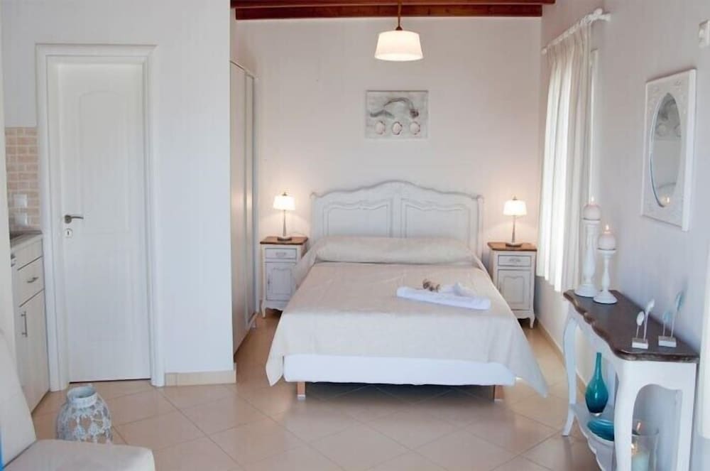 Amorgion Hotel 13/50