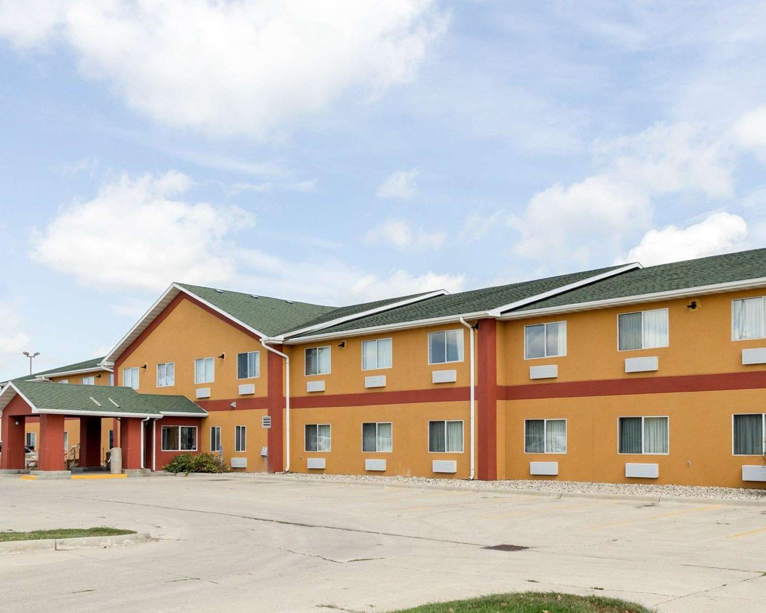 Quality Inn Brookings University 4/38