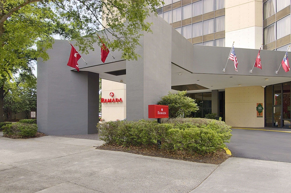 Augusta Downtown Hotel & Conference Center 25/26