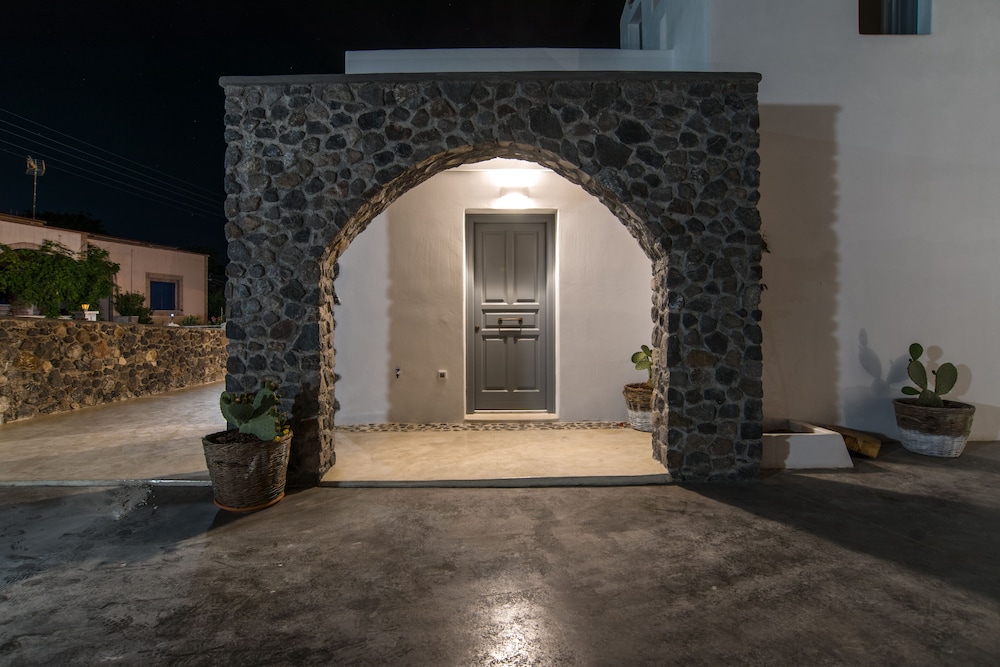 Lagadi Suites 10/67