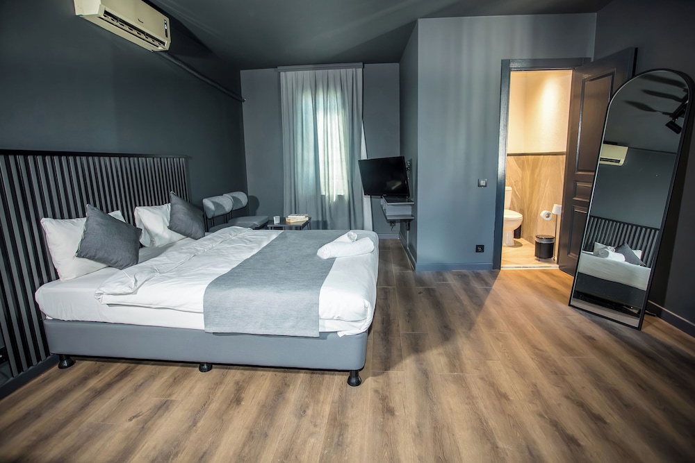 Arkem 2 Hotel 19/66