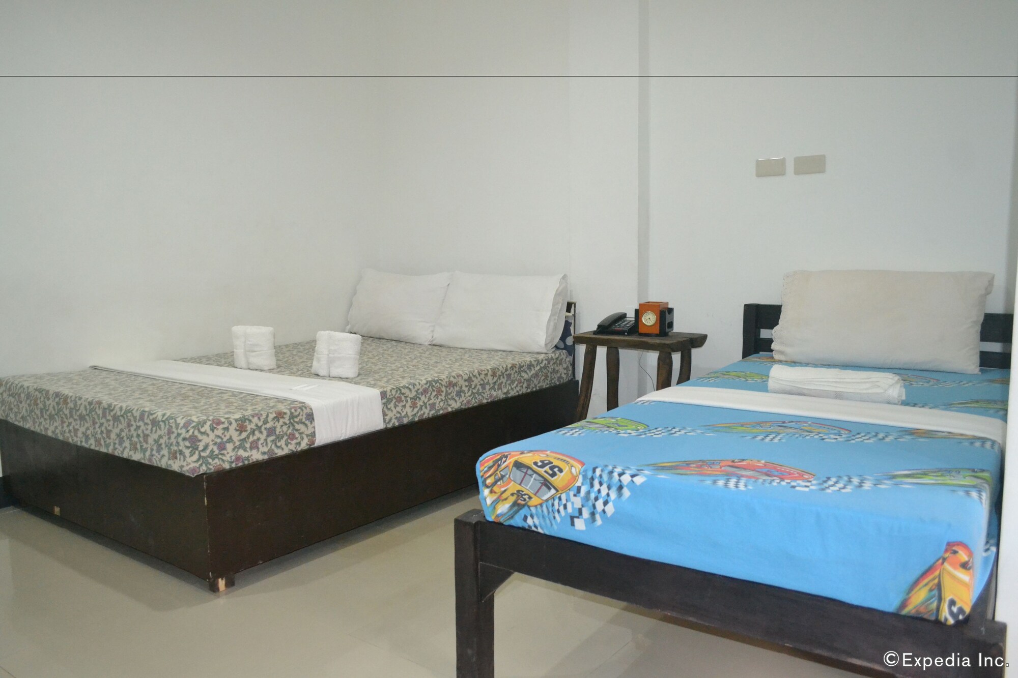 EXECUTIVE, DOUBLE BED