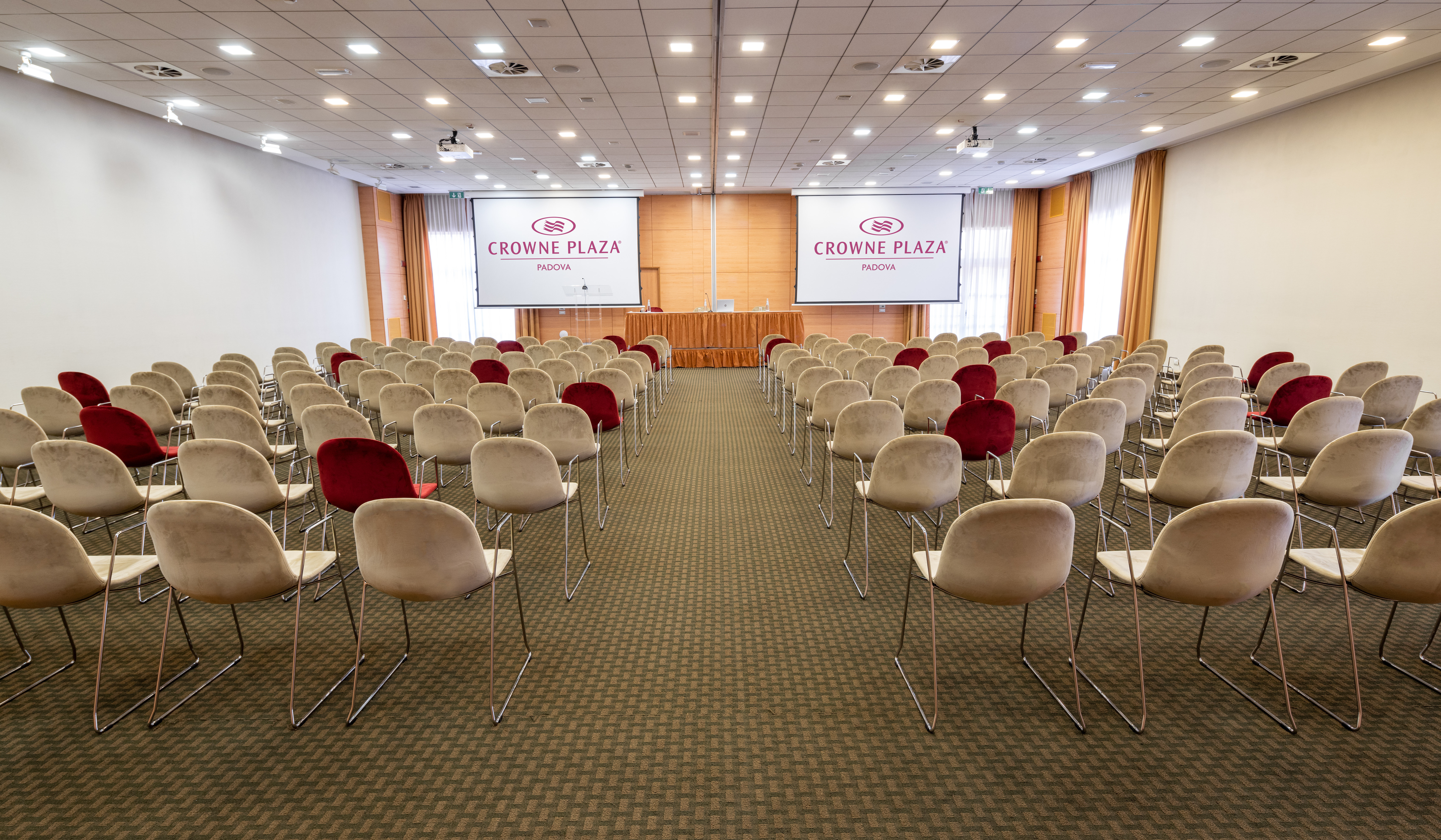 Crowne Plaza Padova 58/66