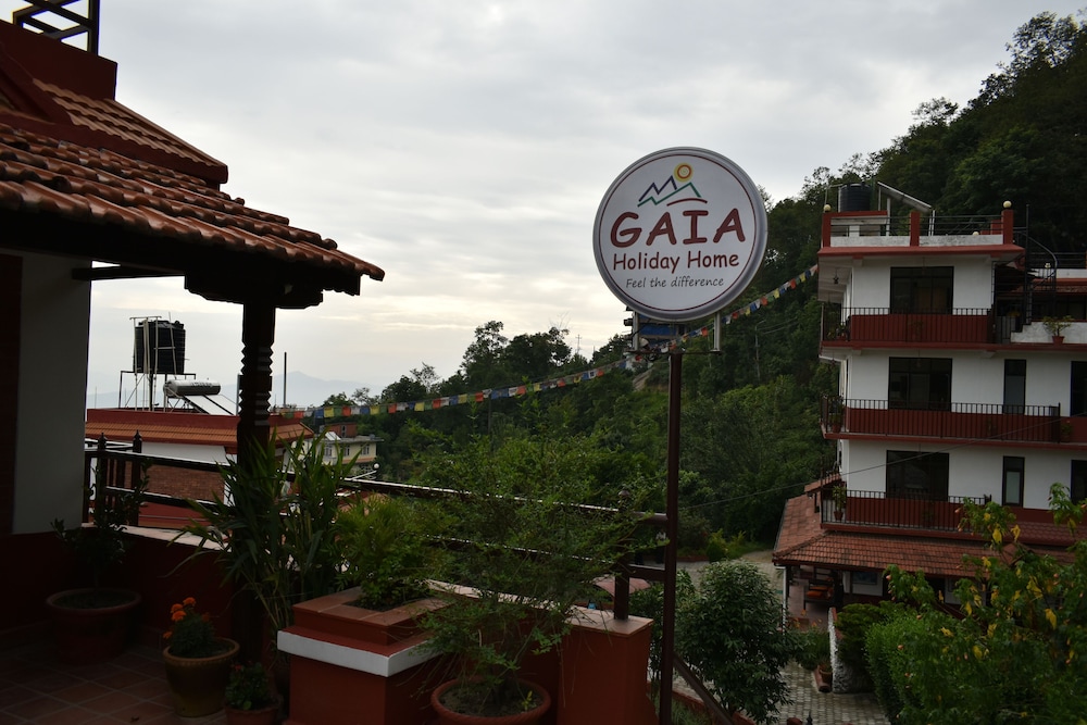 Gaia Holiday Home 4/50
