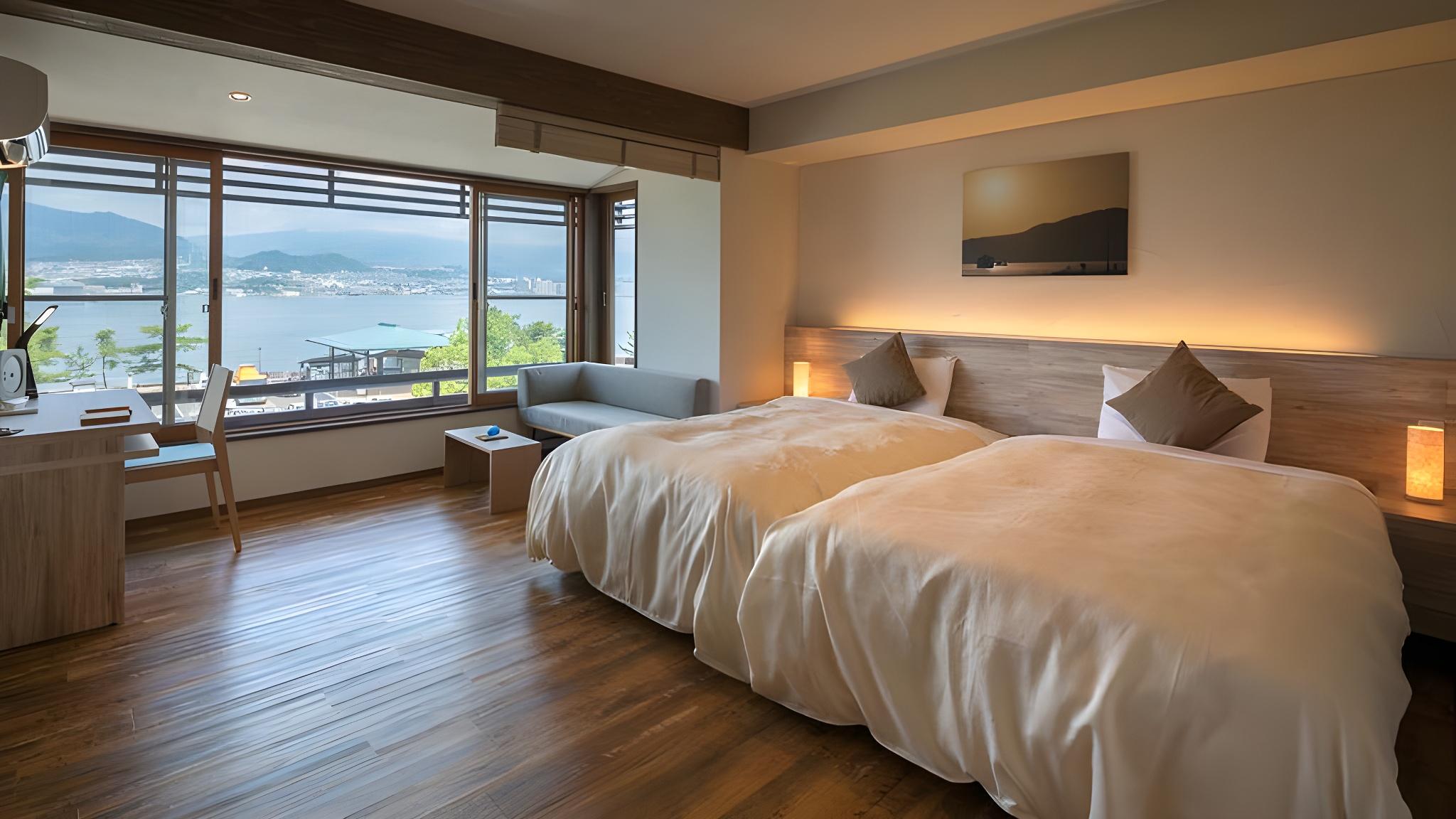 Room, Twin Beds, Harbour Side