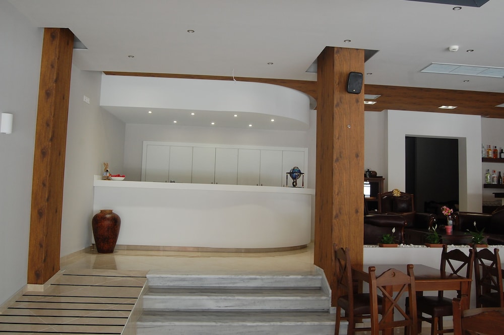 Paralia Beach Boutique Hotel 6/50
