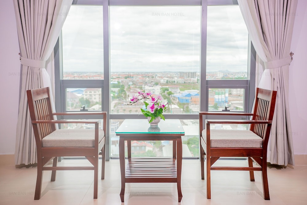 Ban Ban Hotel 42/50