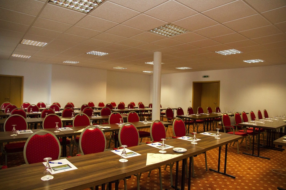 FALK SEEHOTEL PLAU AM SEE 35/50