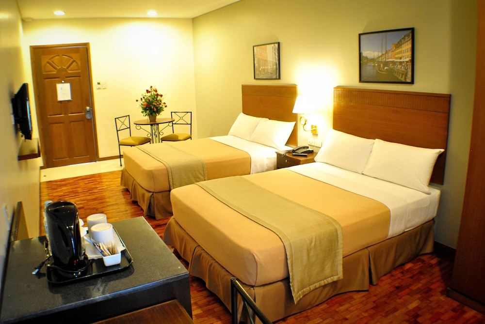 Fersal Hotel Kalayaan 32/63