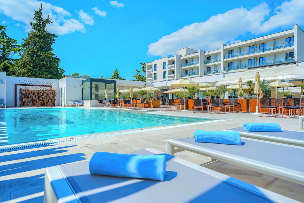Hotel Alkar 4/48