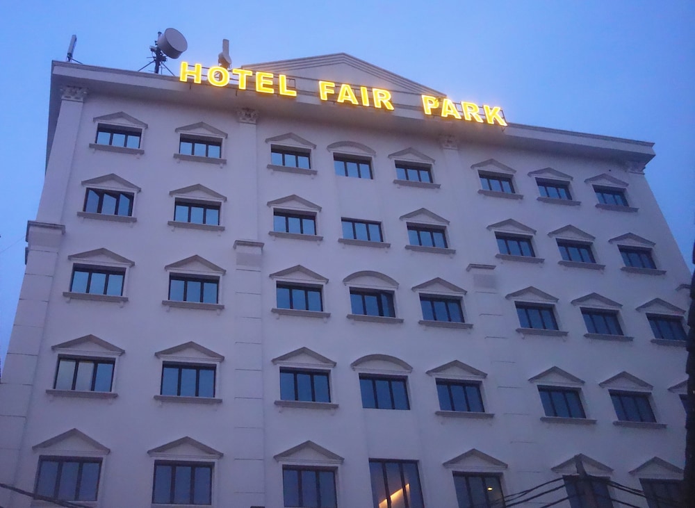 Fair Park Hotel 4/50