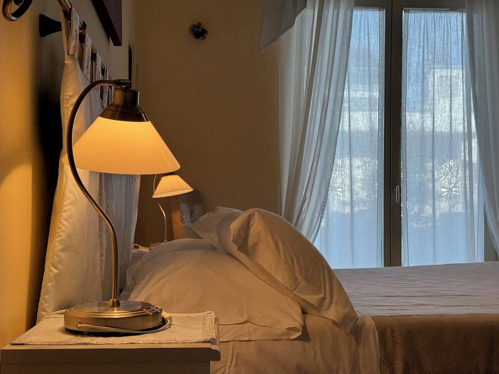 Bed&amp;Breakfast EREMES 16/50
