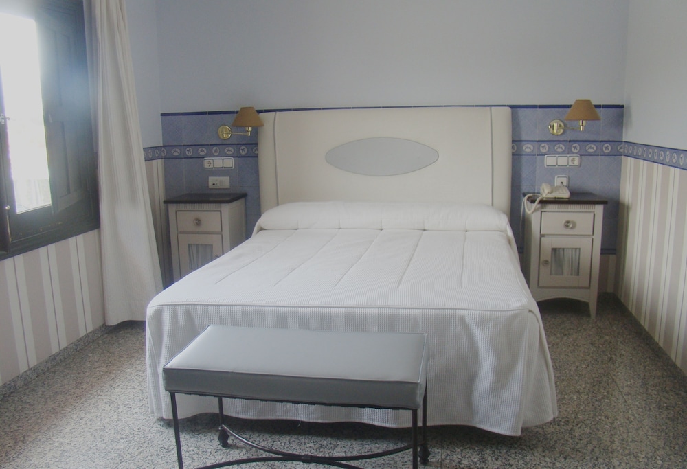 Hotel Restaurante Boabdil 5/25