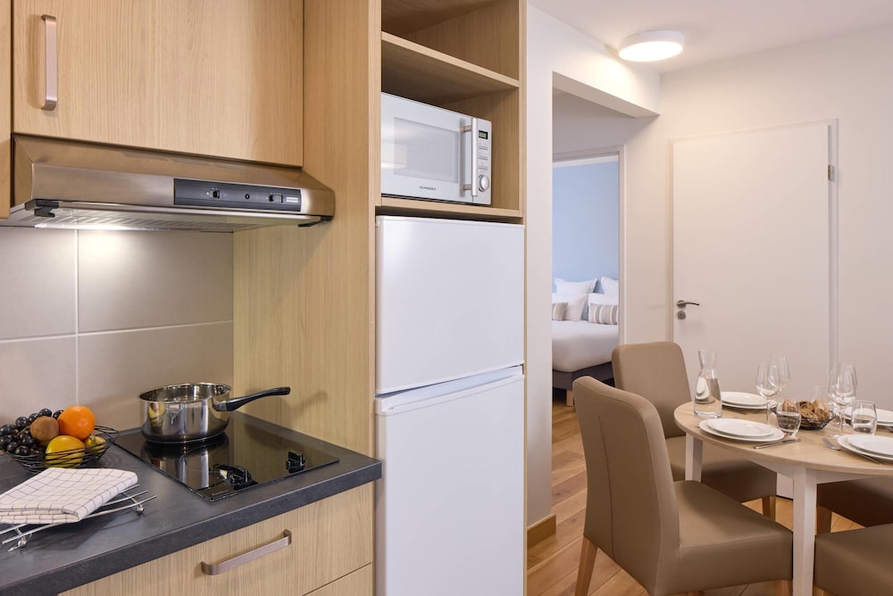 Quality Aparthotel Pau Porte des Pyrenees 39/41