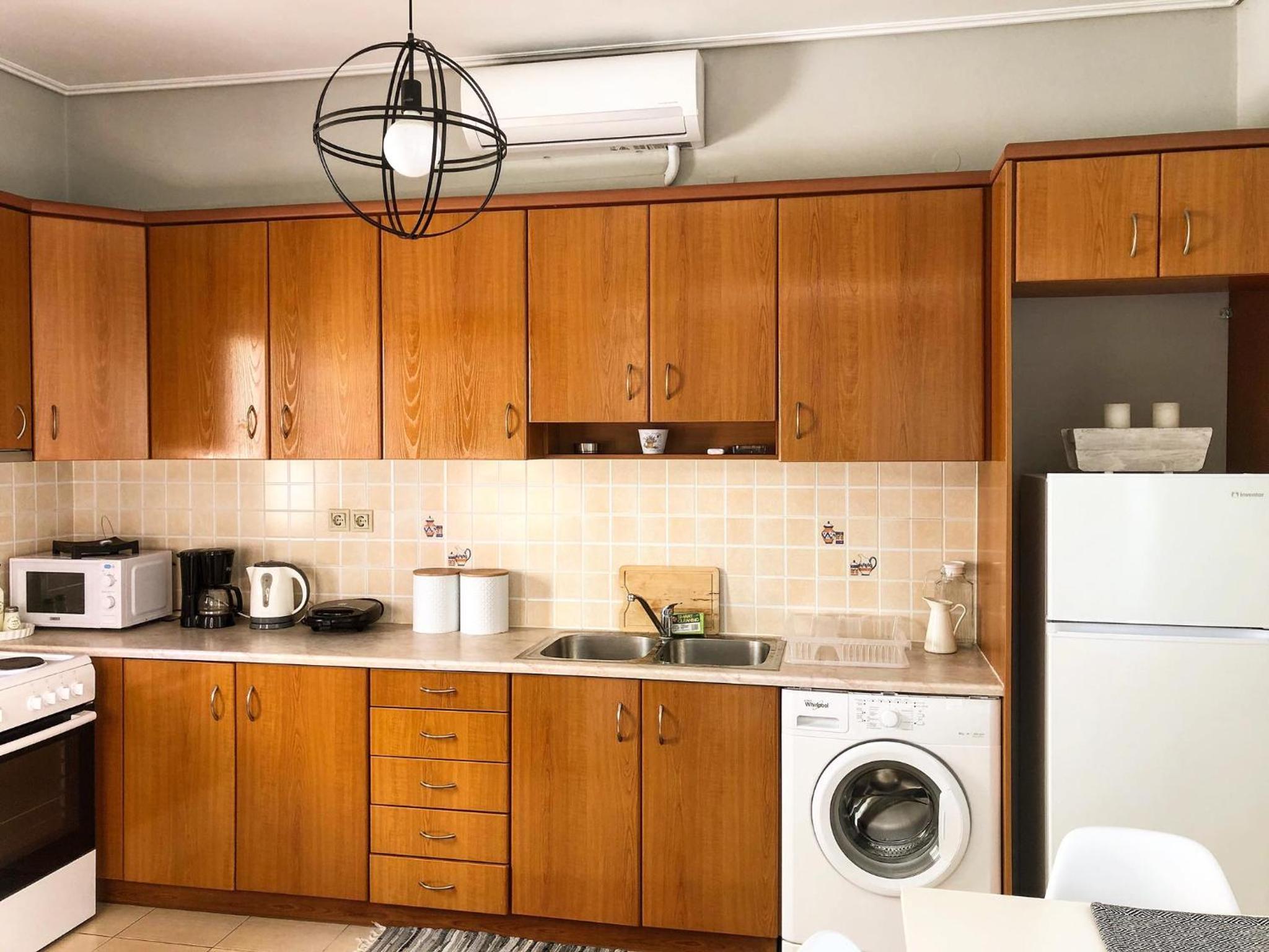 Helianthus Apartments 4/15