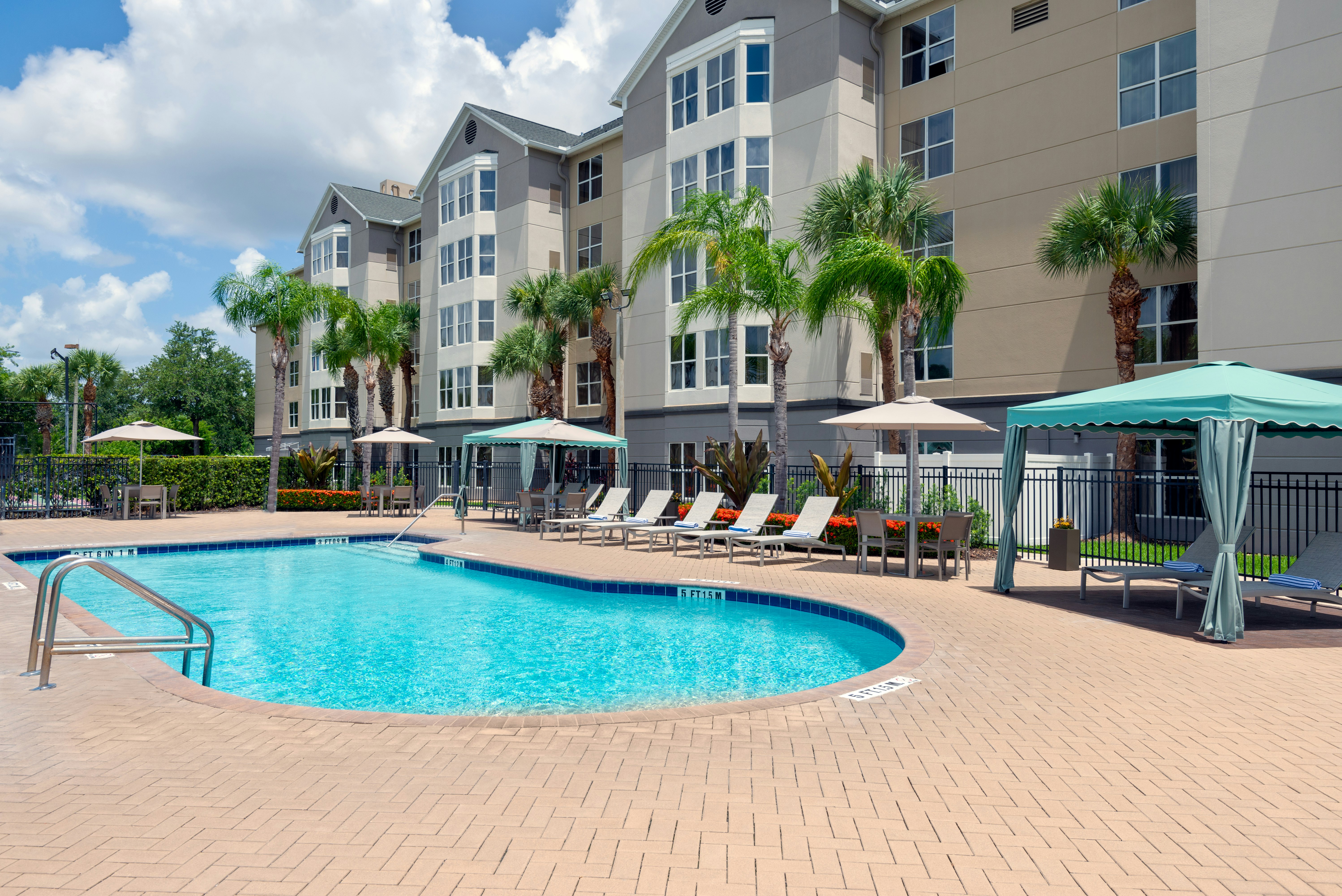Homewood Suites by Hilton Orlando-Nearest to Univ Studios 29/30