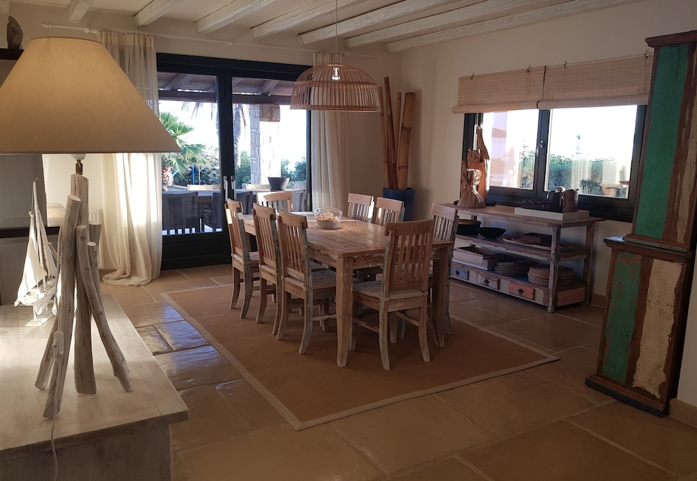 Thermesea Luxury Lodge 44/68