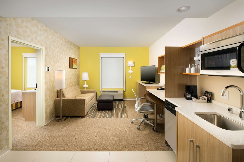 Home2 Suites By Hilton Clarksville/Ft. Campbell 41/48