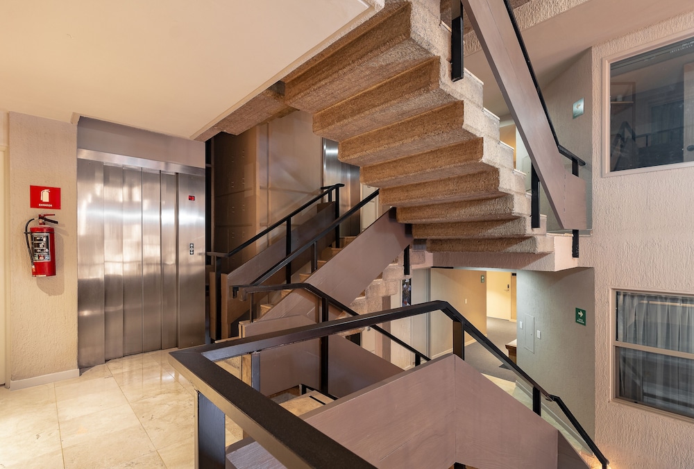 Oliva Plaza Hotel 32/50