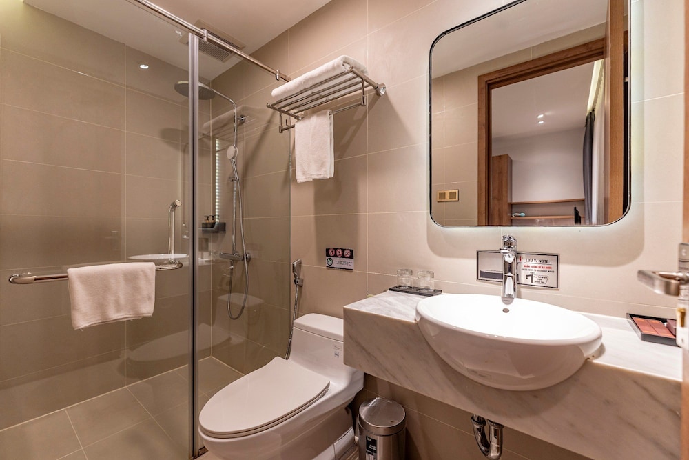 Thanh Long Hotel Bach Dang 44/50