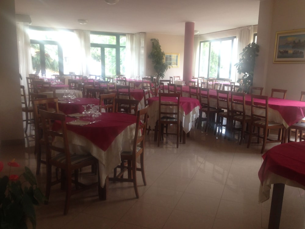Hotel Europa 49/68