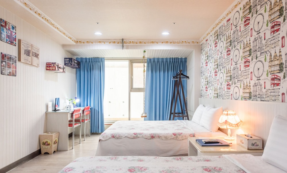 Gwawa Hotel 18/49