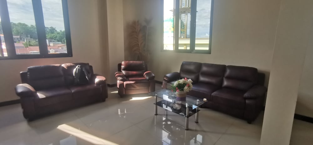 Hotel O Balikpapan near Siloam Hospital formerly Syafla Guest House 35/45