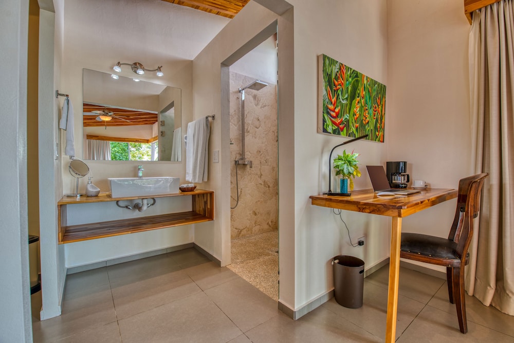El Castillo - Adults Only 5/50