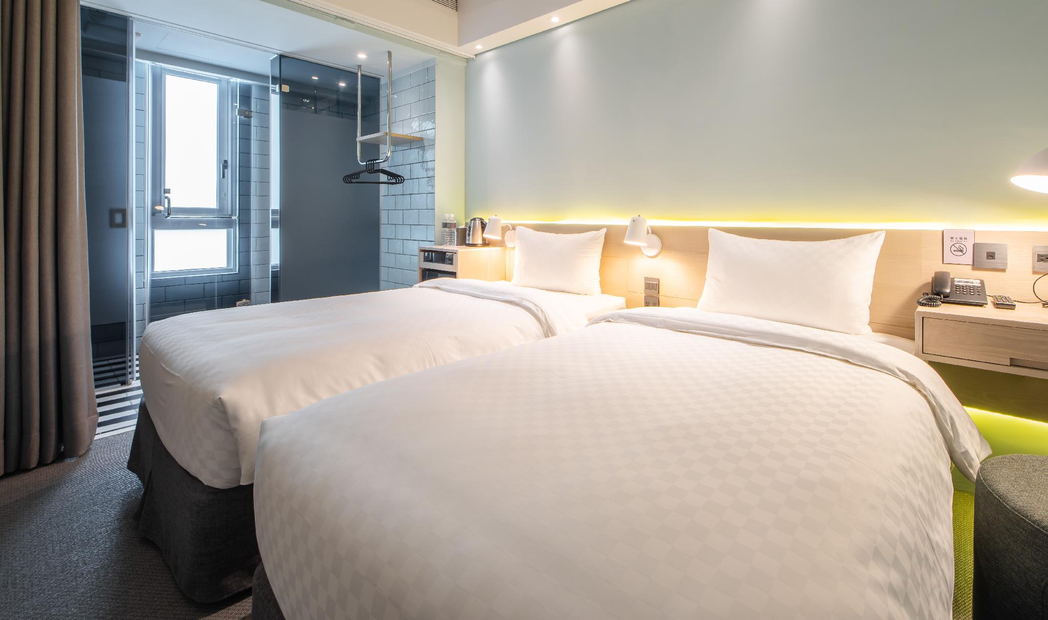 Deluxe, Twin Beds, No Parking