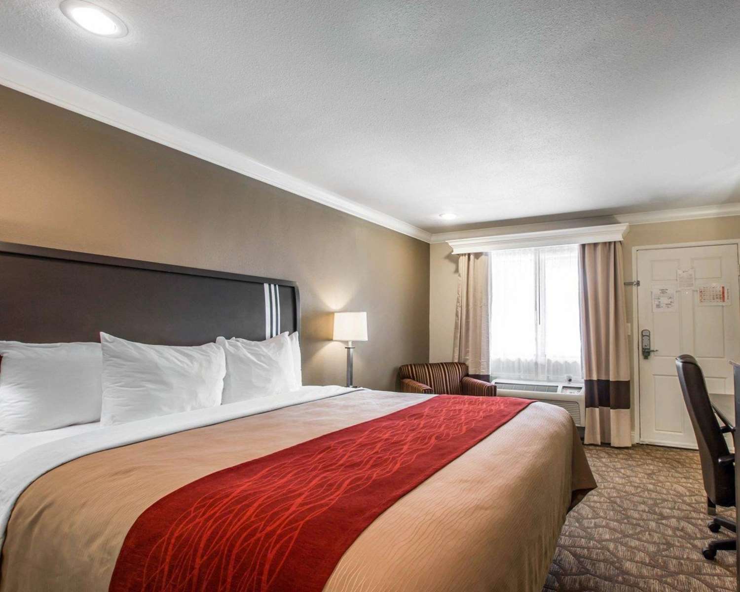 Quality Inn Downey 18/33