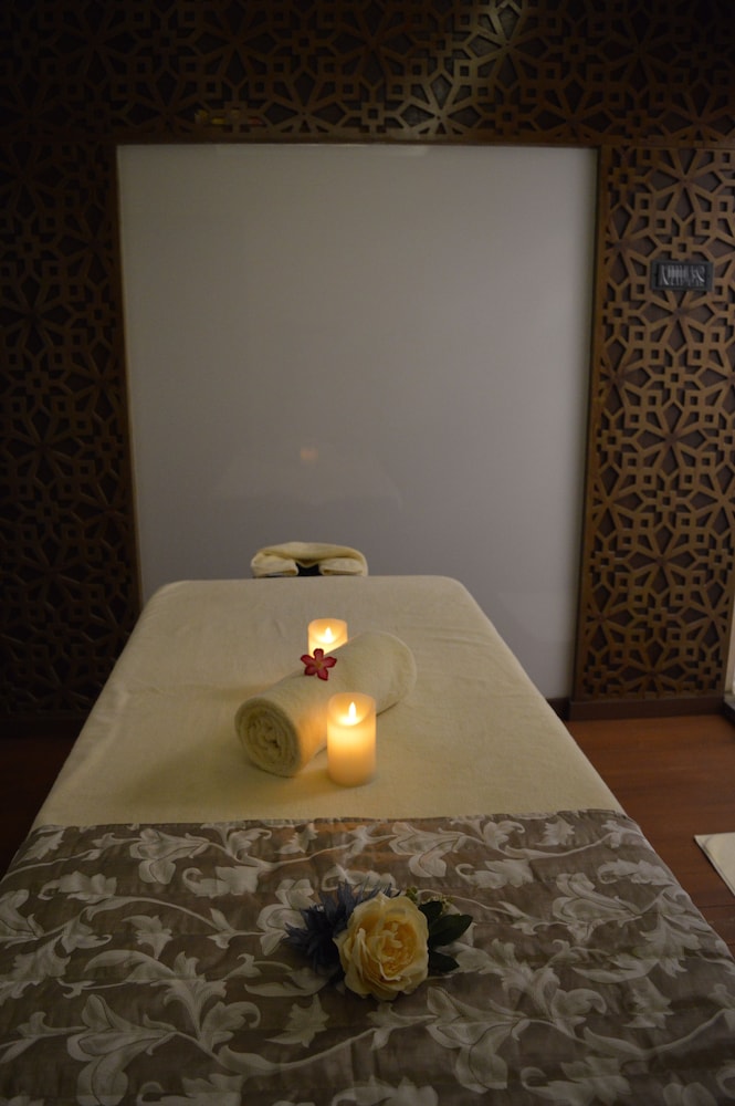 Welcomhotel by ITC Hotels, Kences Palm Beach 24/48