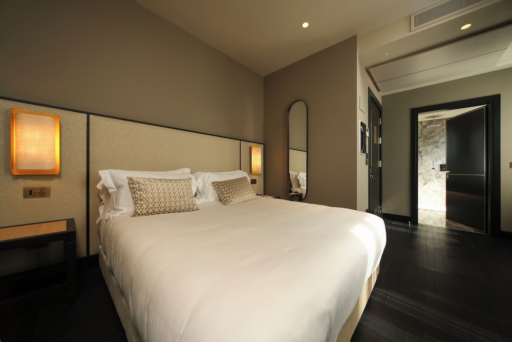 U-Visionary Venezia Hotel 12/50