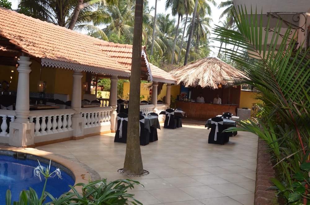 Tangerine Boutique Resort 3/44