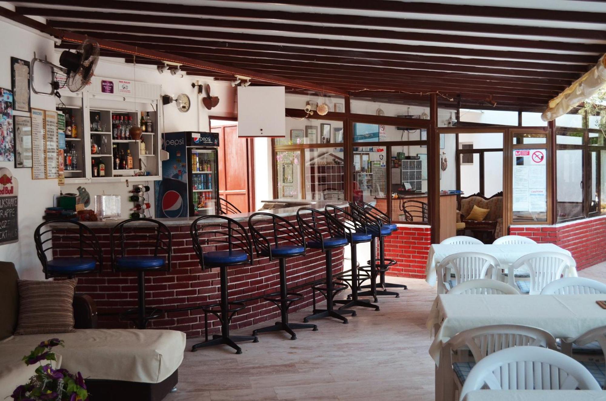 Ali Baba Hotel 40/55