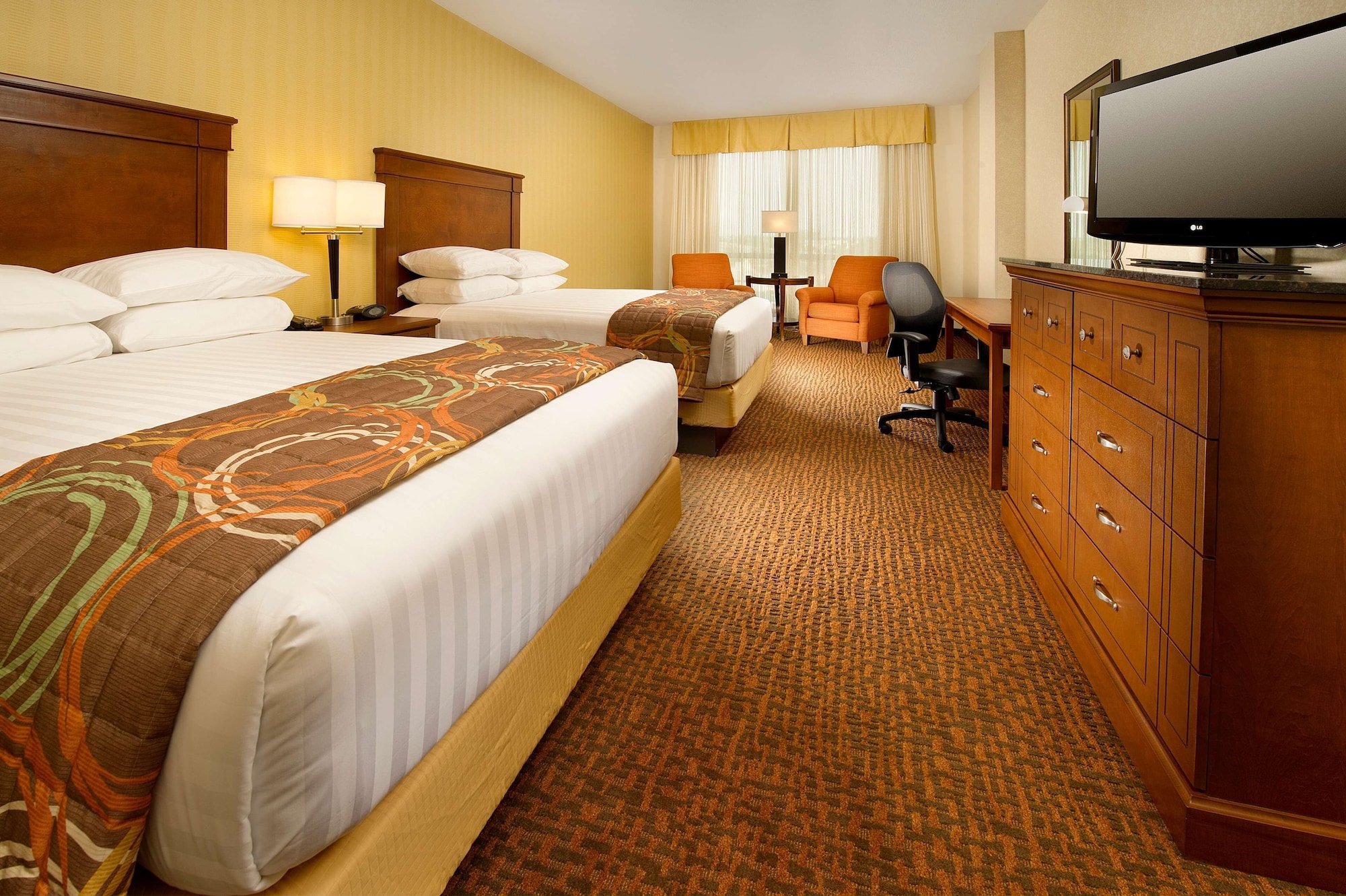 غرفة كبيرة بسريرين كوين، Drury Inn Suites Denver Westminster 3/10