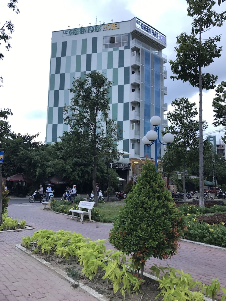 Green Park Hotel Quy Nhon 2/50