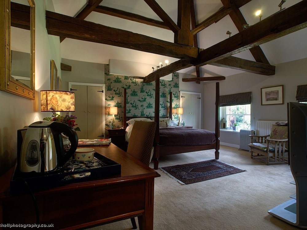 Breedon Hall 15/28