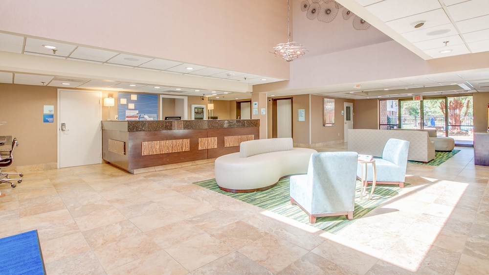 Holiday Inn Express Richmond Midlothian Turnpike 16/51
