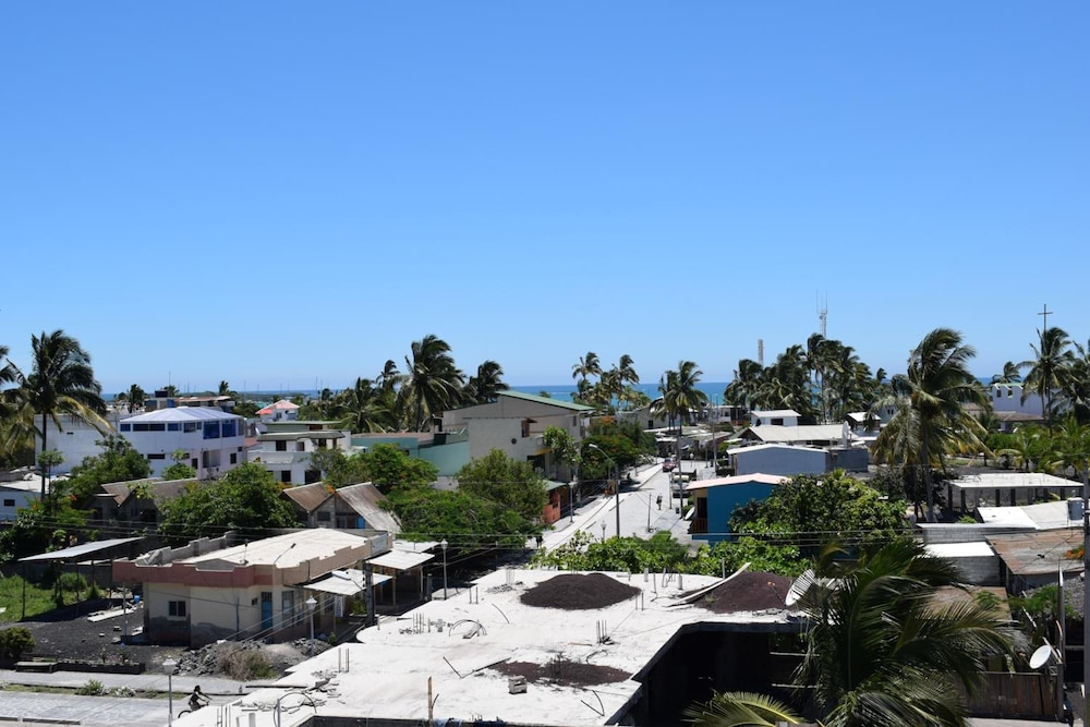 Hotel El Paraiso de Isabela 49/50