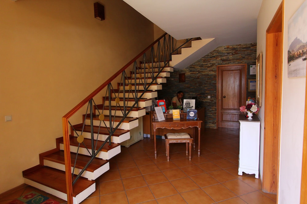 Kiras Boutique Hotel 62/71
