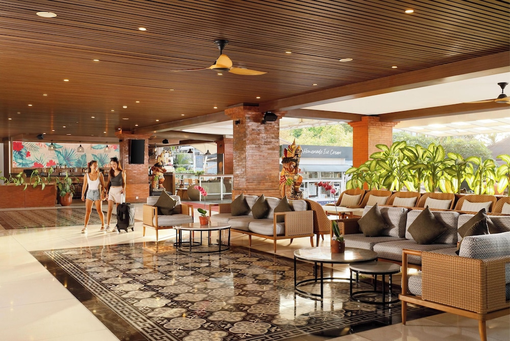 Aston Canggu Beach Resort 34/61