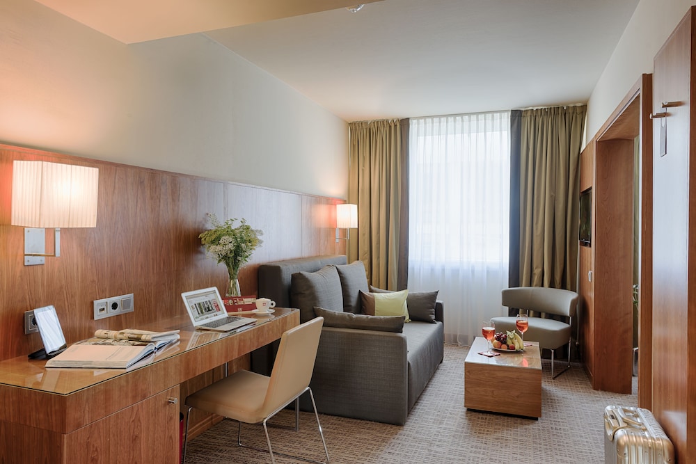 K+K Hotel Am Harras 40/70