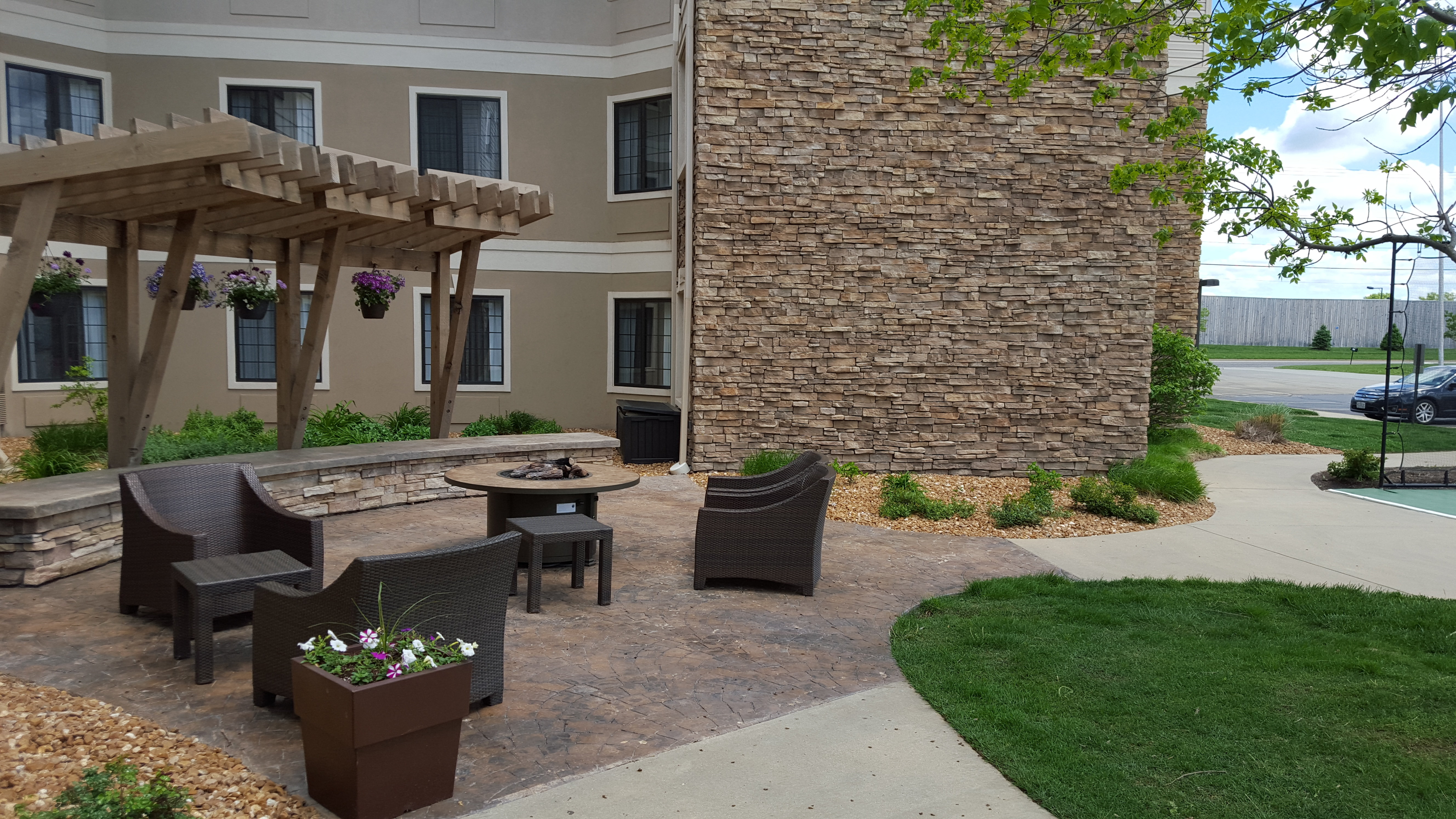 Staybridge Suites Springfield South 45/61