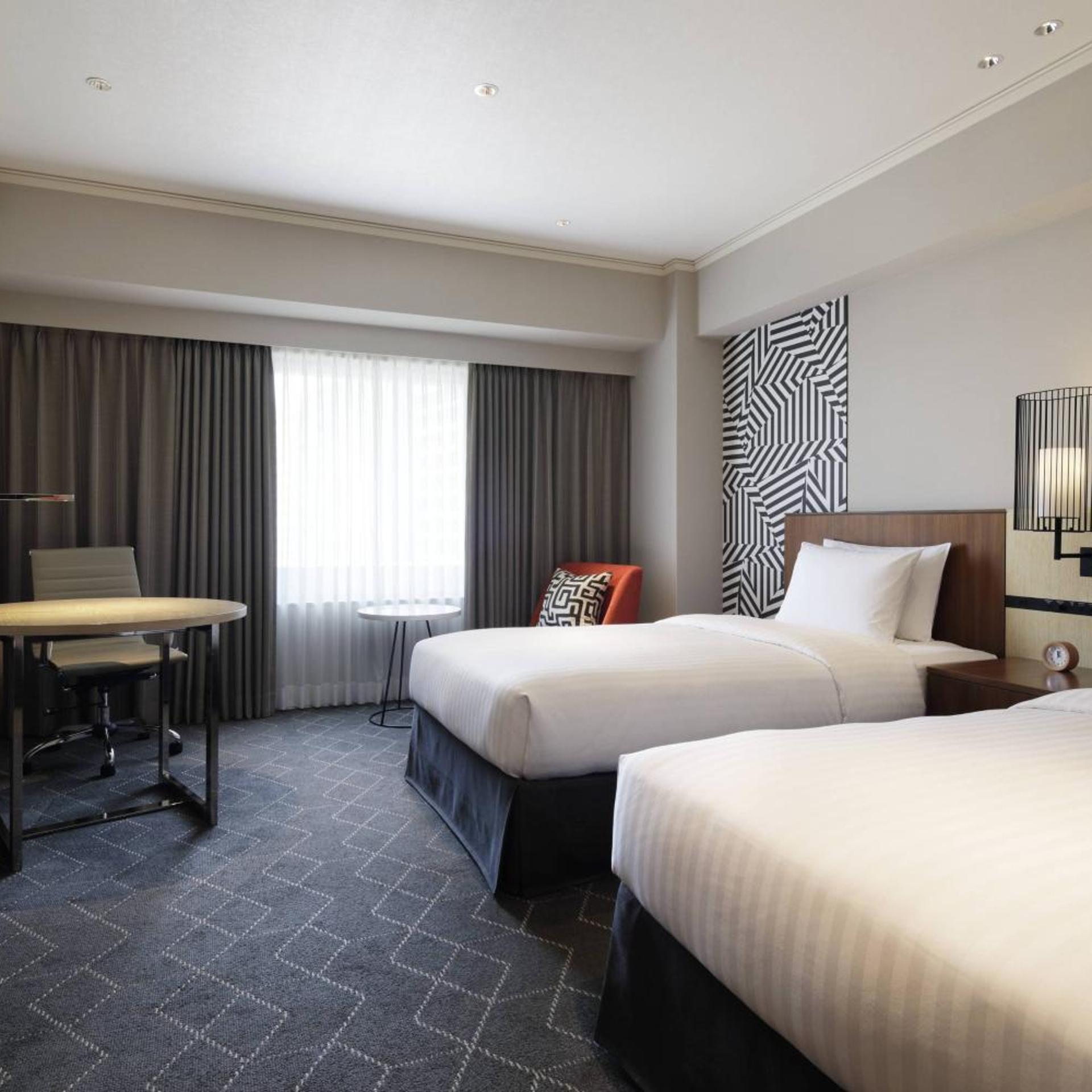 Room, Twin Beds, High Floor