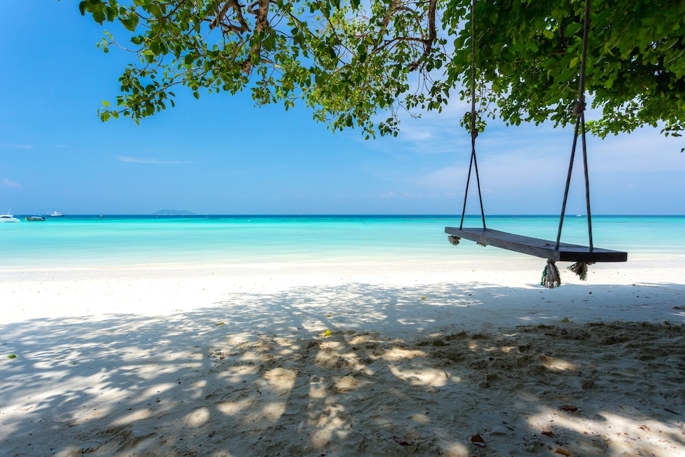 Phi Phi Holiday Resort 76/80