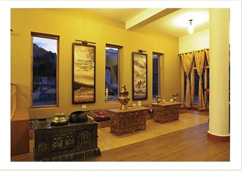 Saboo Resorts 25/50