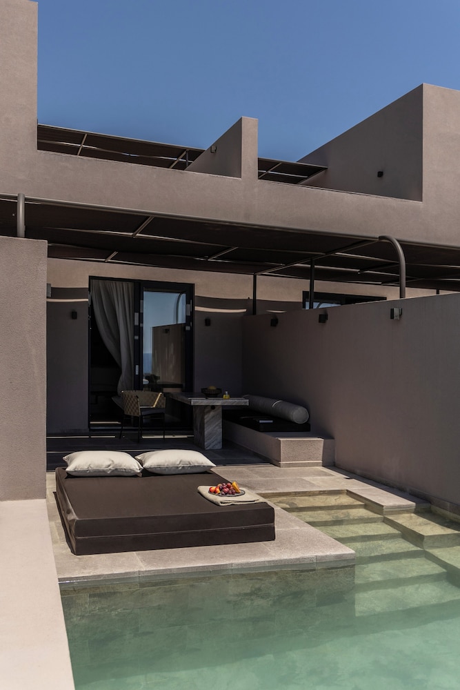 Tetra Resort and Spa 62/67