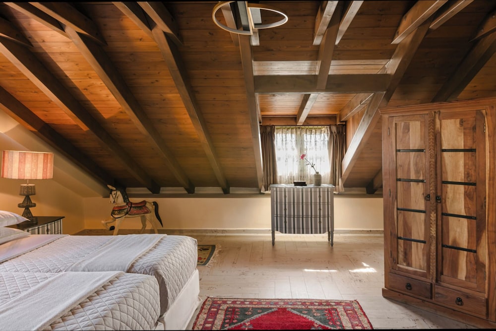 Luxury, Villa, 6 Beds, 2 Queen Beds, Sofa, Villas Kefalonia 6/10